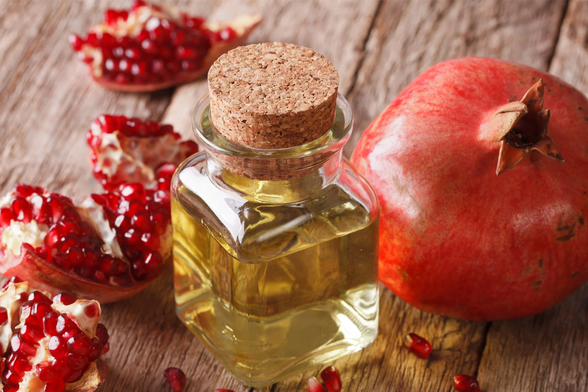 Cold-PressedOils-PomegranateSeedOil1